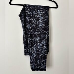 Athleta Geometric Print Leggings